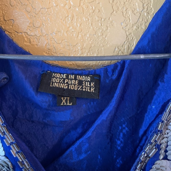 Gorgeous Vintage Blue Top and Skirt with Stunning Sequin Design Size XL - Picture 4 of 4
